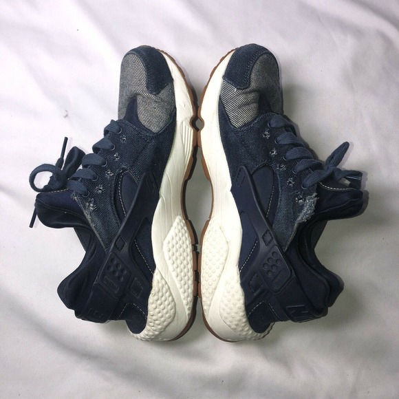 Nike Air Huarache Run denim Women Sneakers Size 9 - Picture 2 of 4